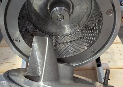 Illustration-of-tangential-product-inlet-into-sifter-body