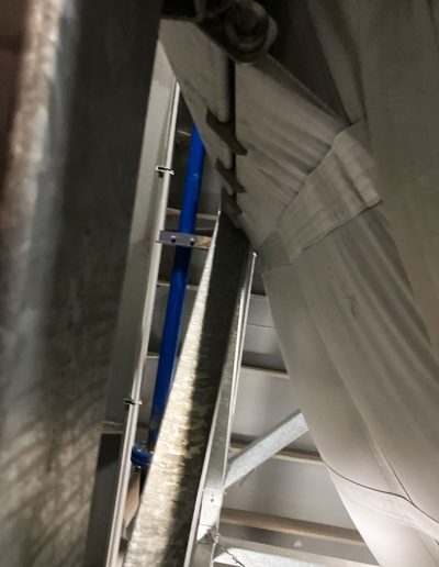 Flexible silo on metal structure