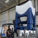 Handling an IBC container with a forklift truck