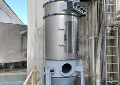 22m³ stainless steel dust collector with hopper and bucket