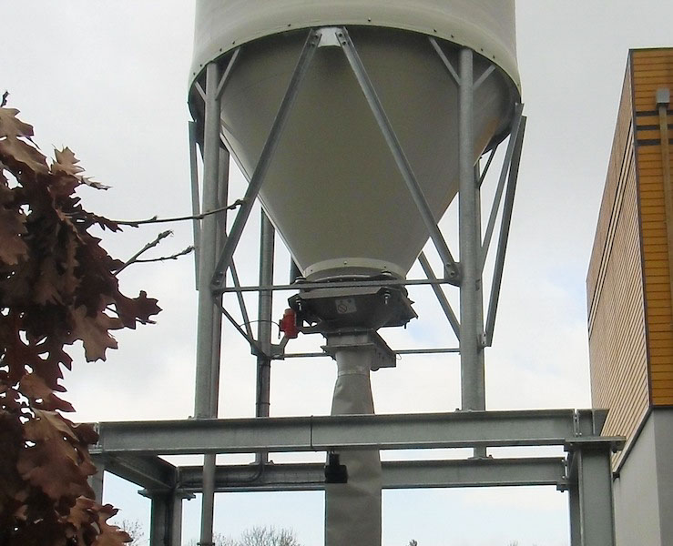 Réparation et remise en route du silo après une tempête