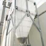 Flexible-silo-and-flexible-discharge-screw-on-French-industrial-site