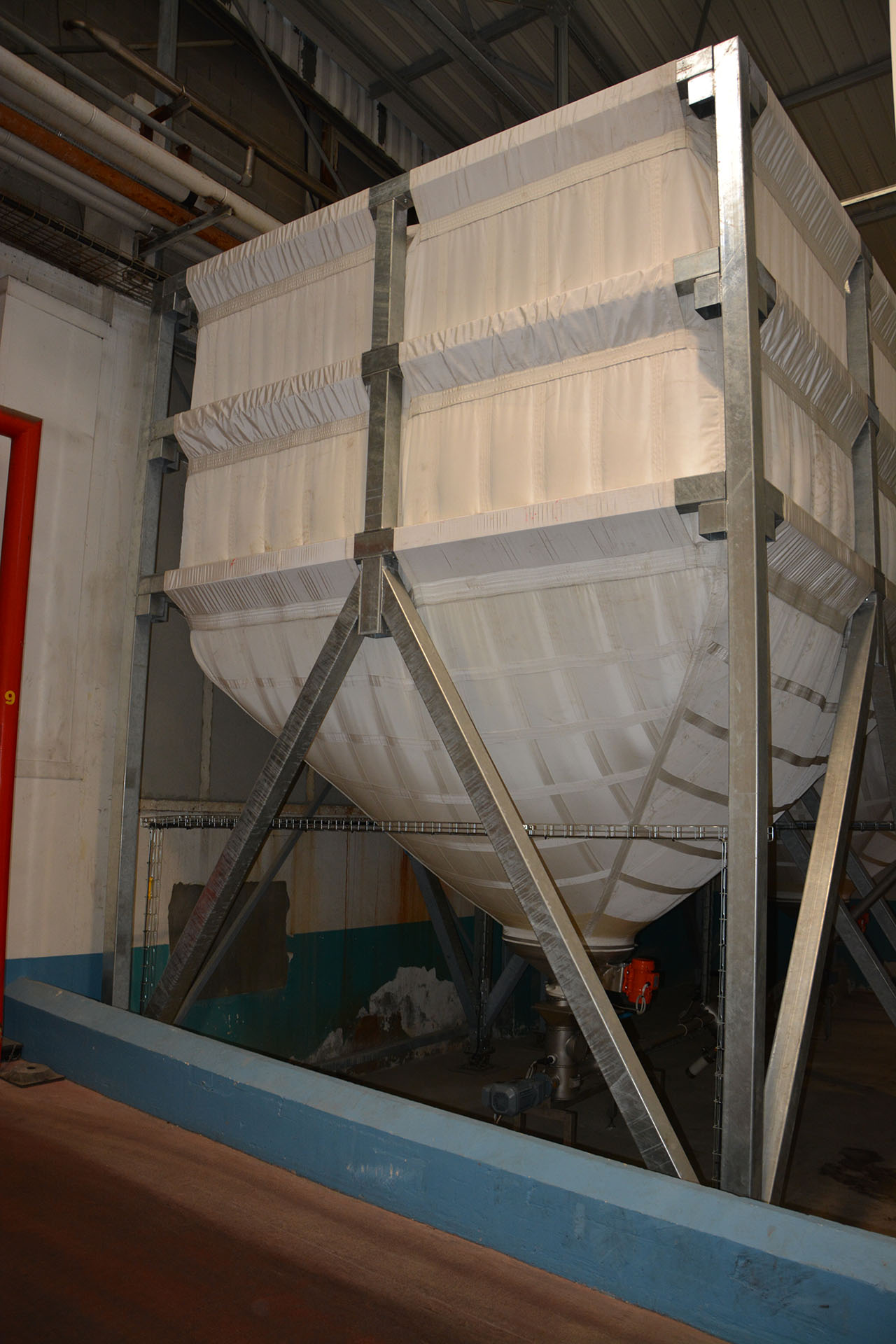 Flexible sugar storage with customised silos