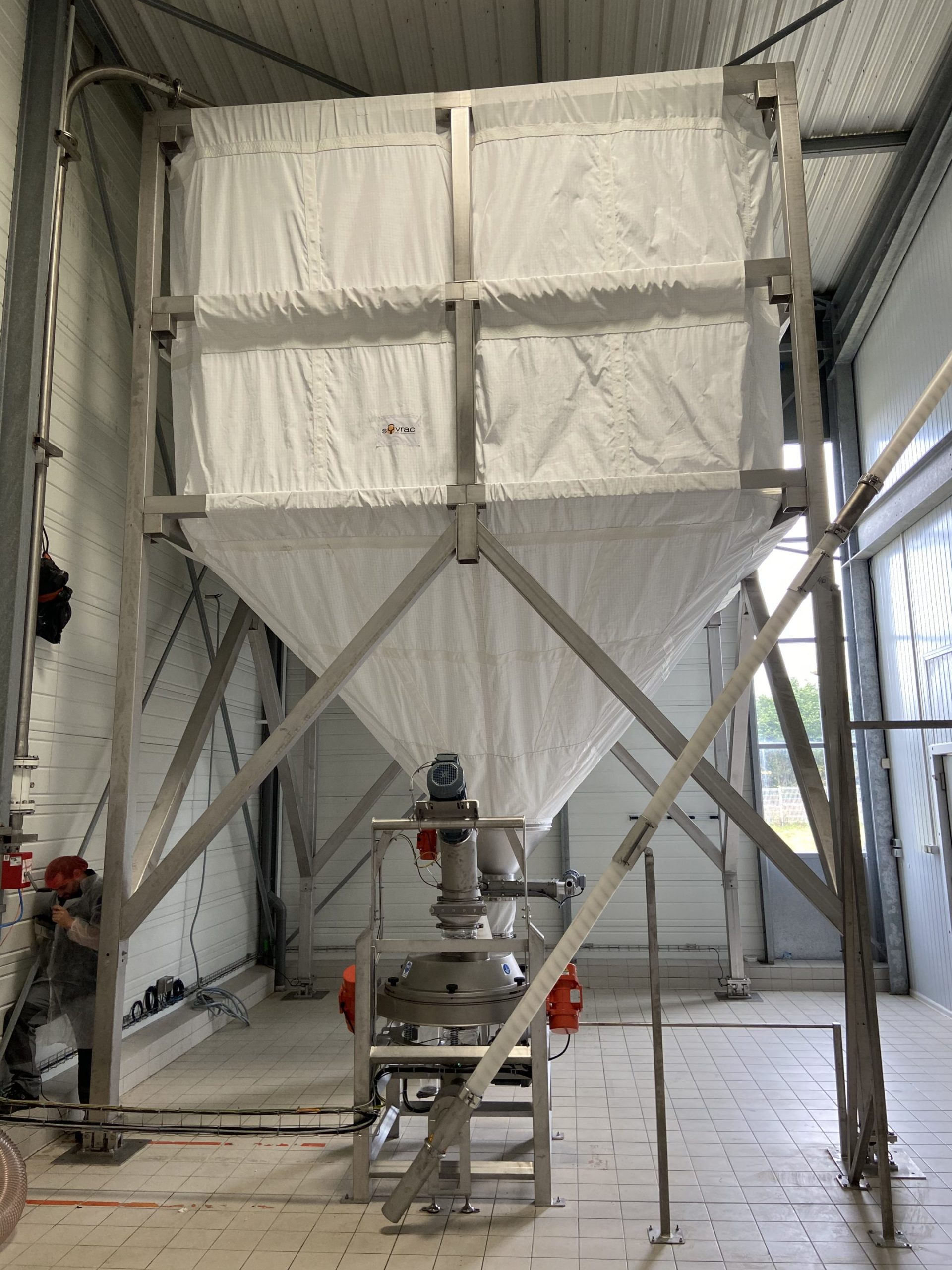 Réparation et remise en route du silo après une tempête