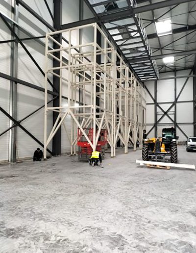 Premises for the storage and packaging of dried vegetables